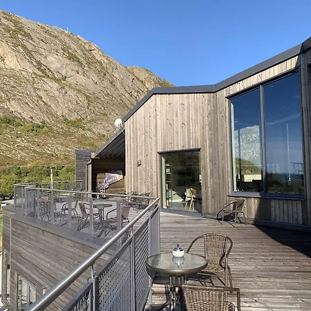 Torgarhaugen Bed and Breakfast *