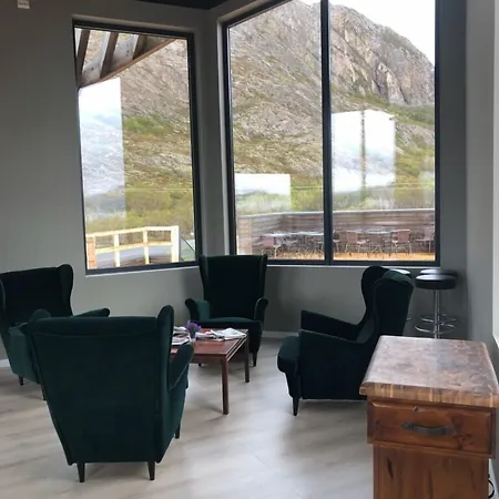Torgarhaugen Bed and Breakfast *
